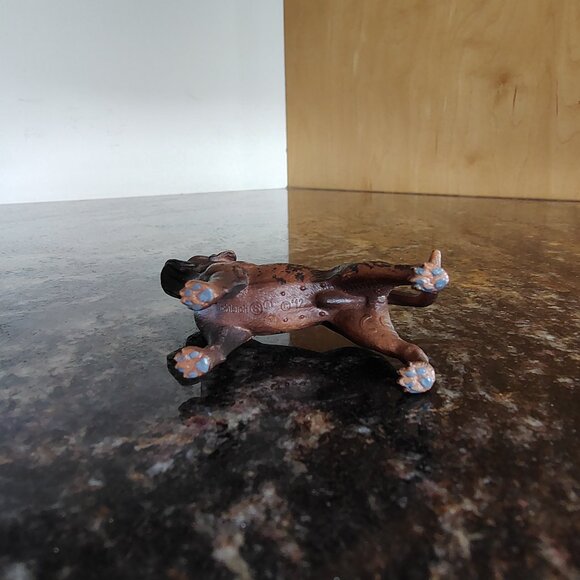 Schleich Retired Boxer Figurine - Picture 13 of 16